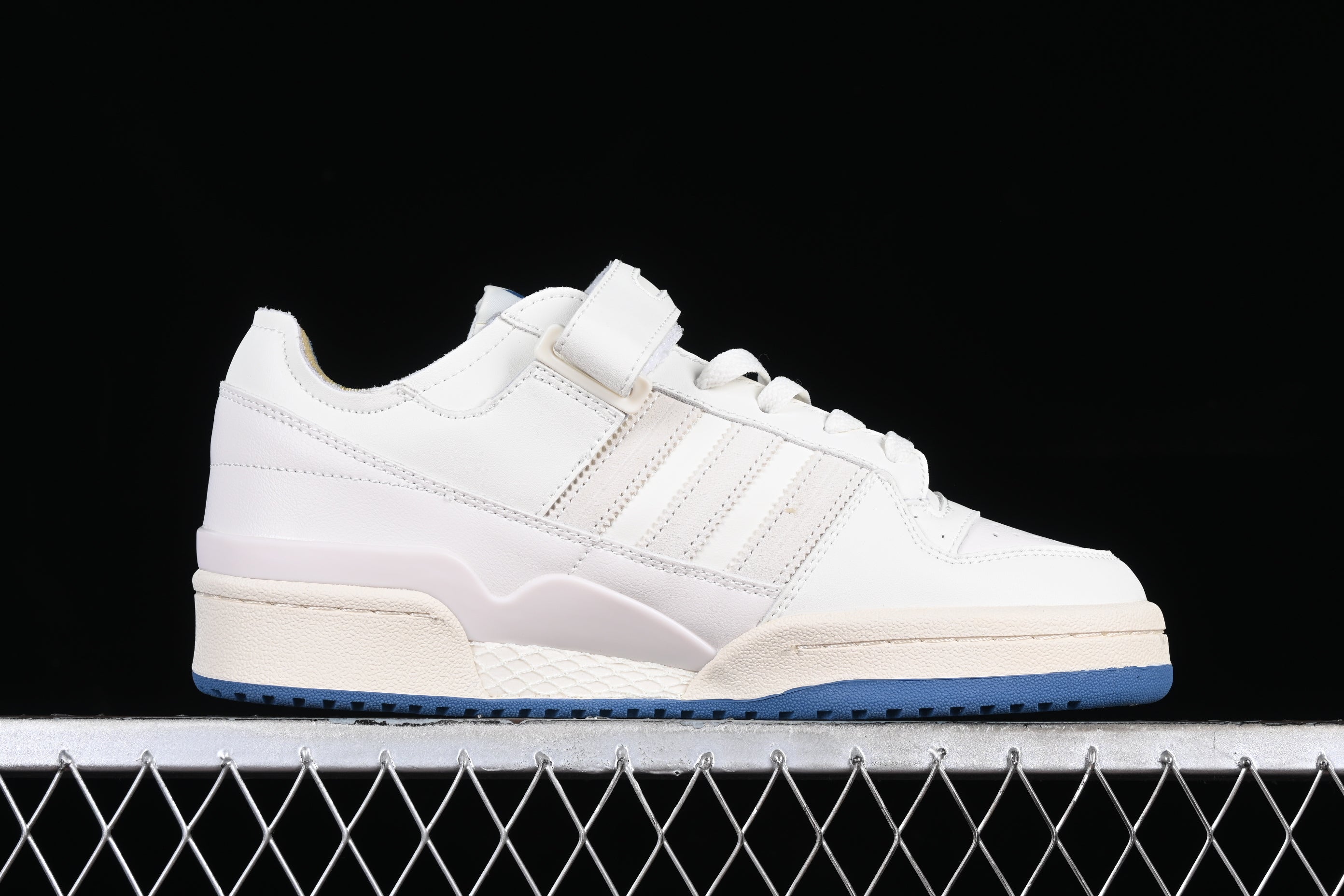 adidasUnisex Forum 84- Pulse Blue
