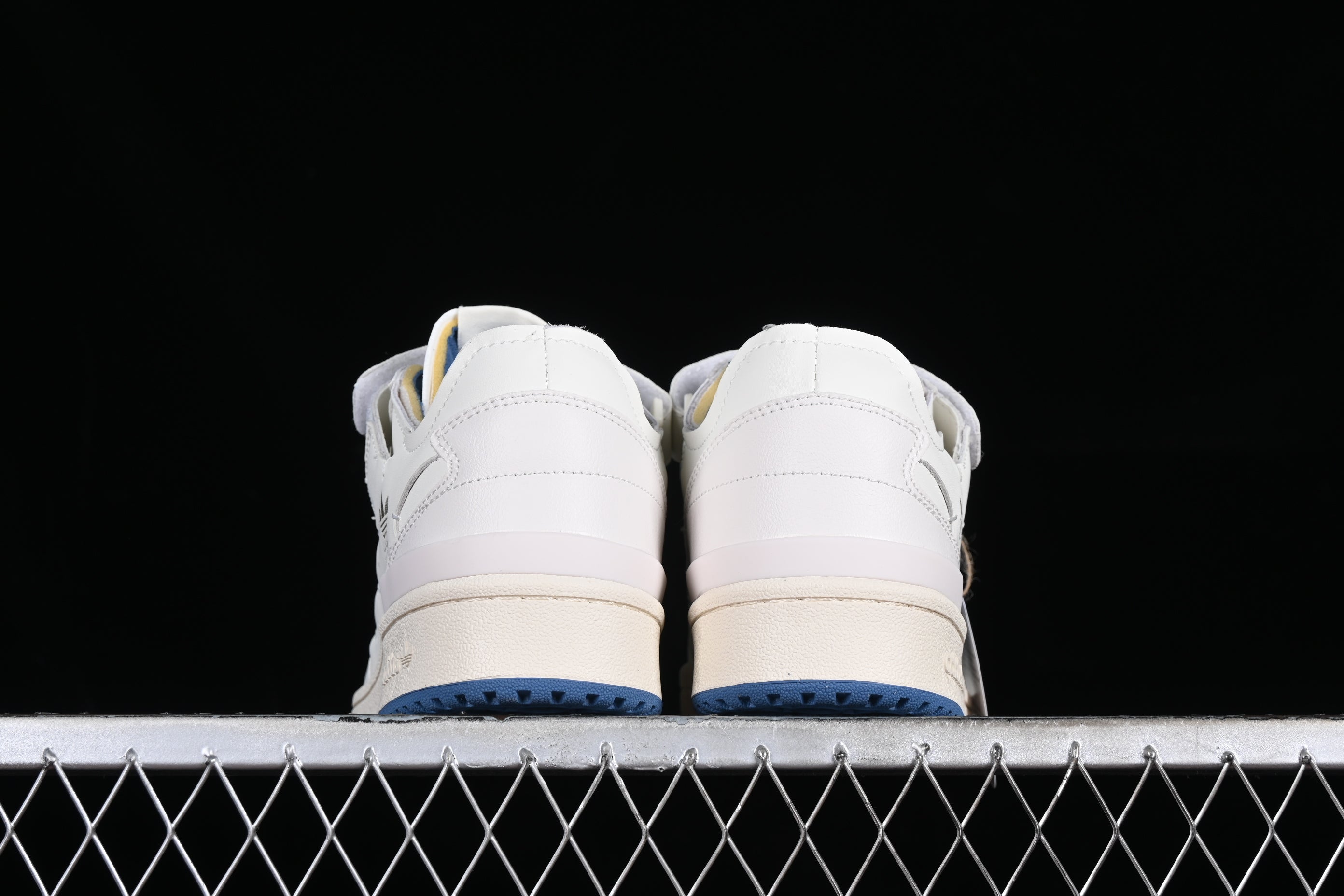 adidasUnisex Forum 84- Pulse Blue