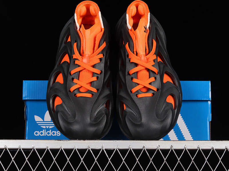 adifom Q - Black/Orange
