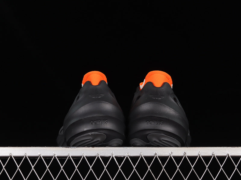 adifom Q - Black/Orange