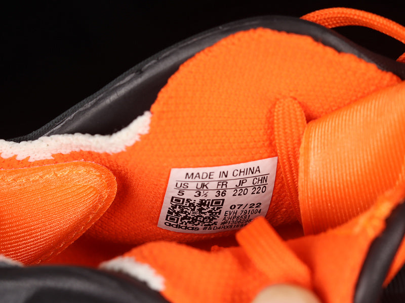adifom Q - Black/Orange
