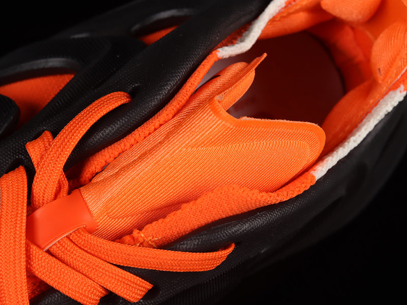 adifom Q - Black/Orange