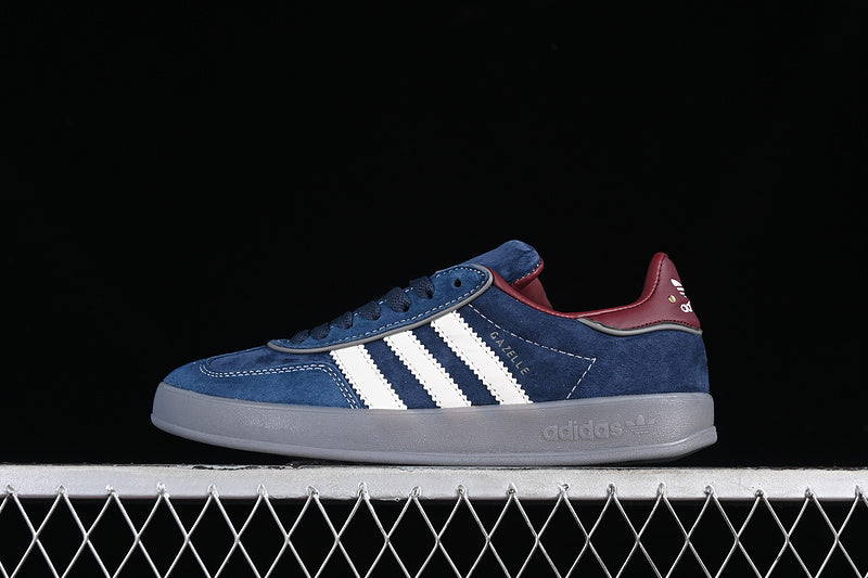 Gazelle Indoor - Navy Burgundy