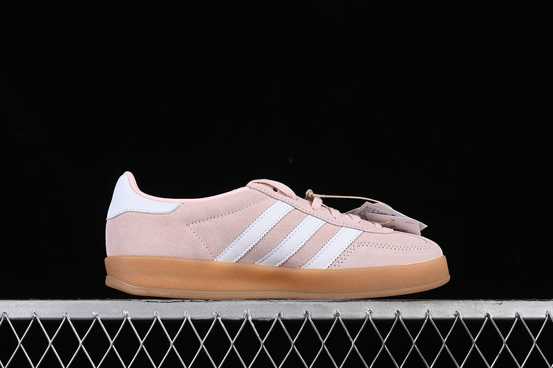 Gazelle Indoor - Sandy Pink