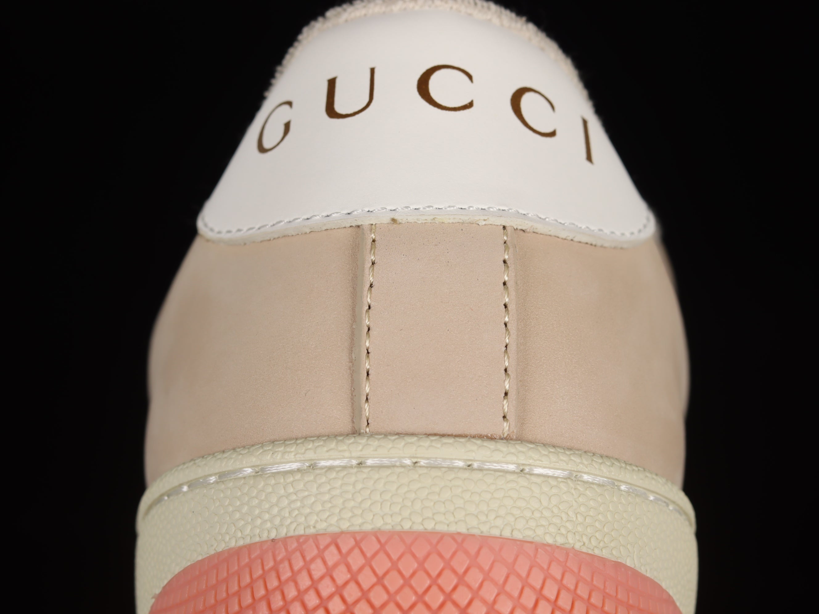 WMNSGucci GG screener - trimmed canvas