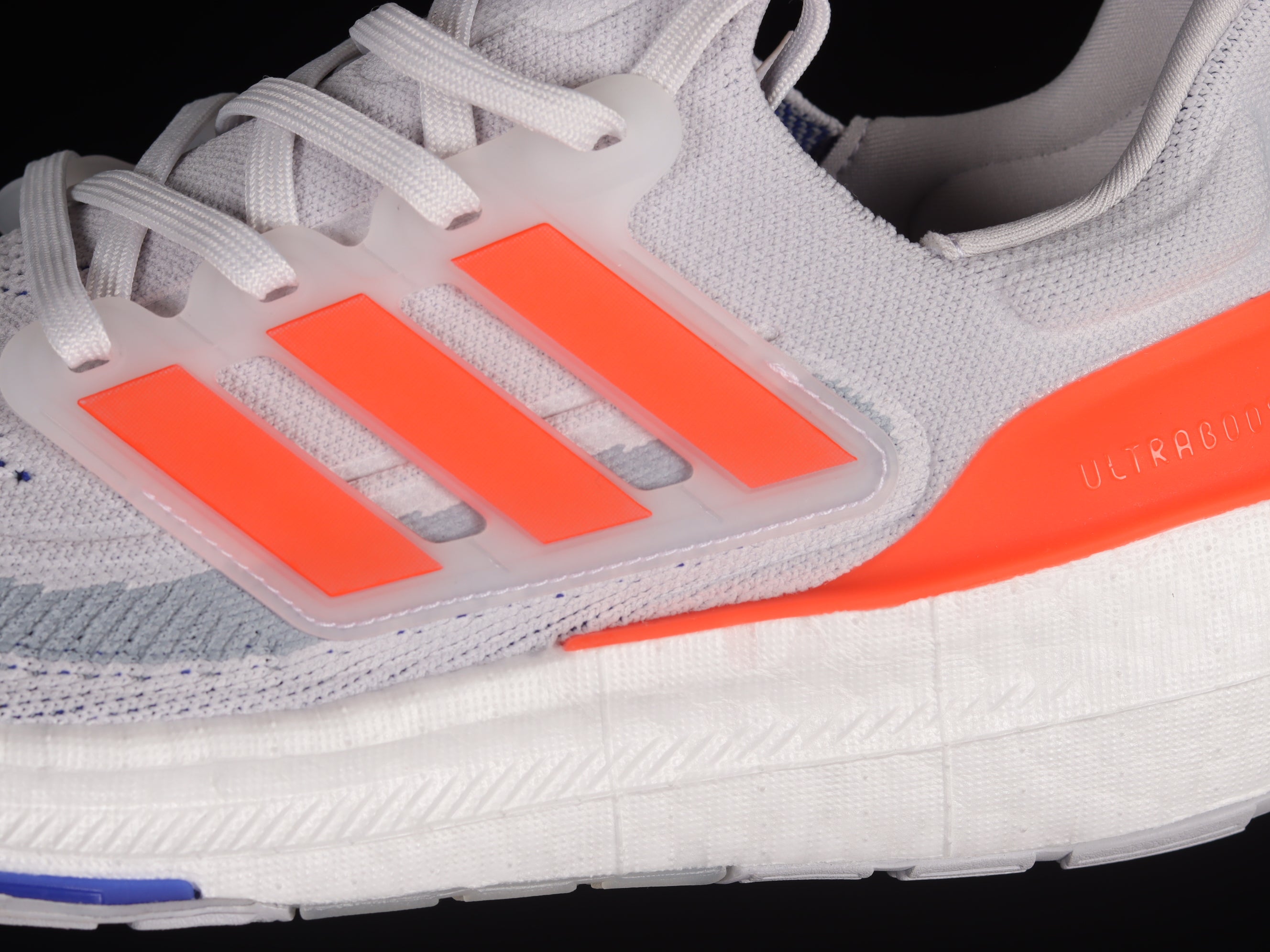 adidasUnisex Ultraboost Light 23 - Grey/Orange