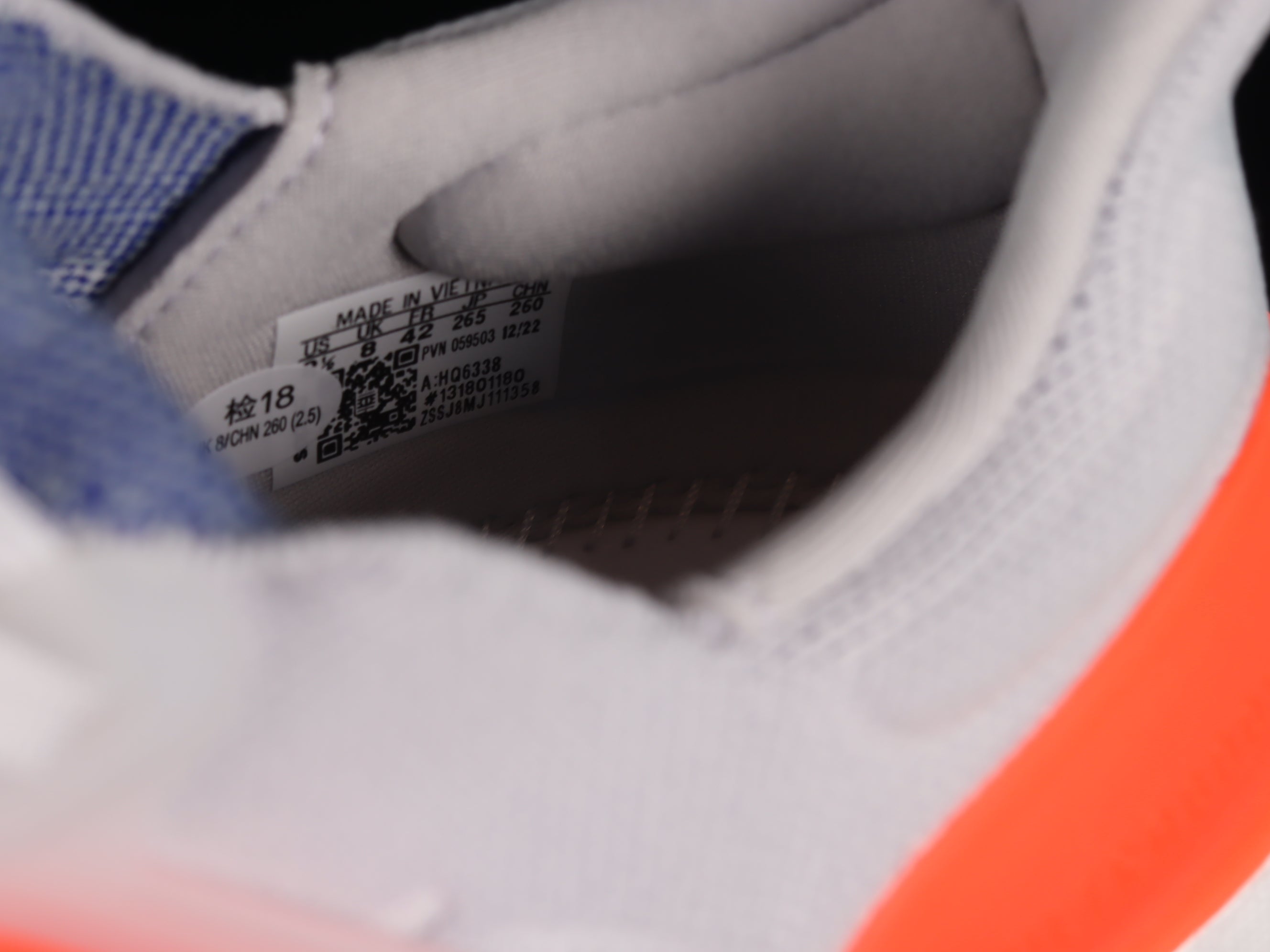adidasUnisex Ultraboost Light 23 - Grey/Orange