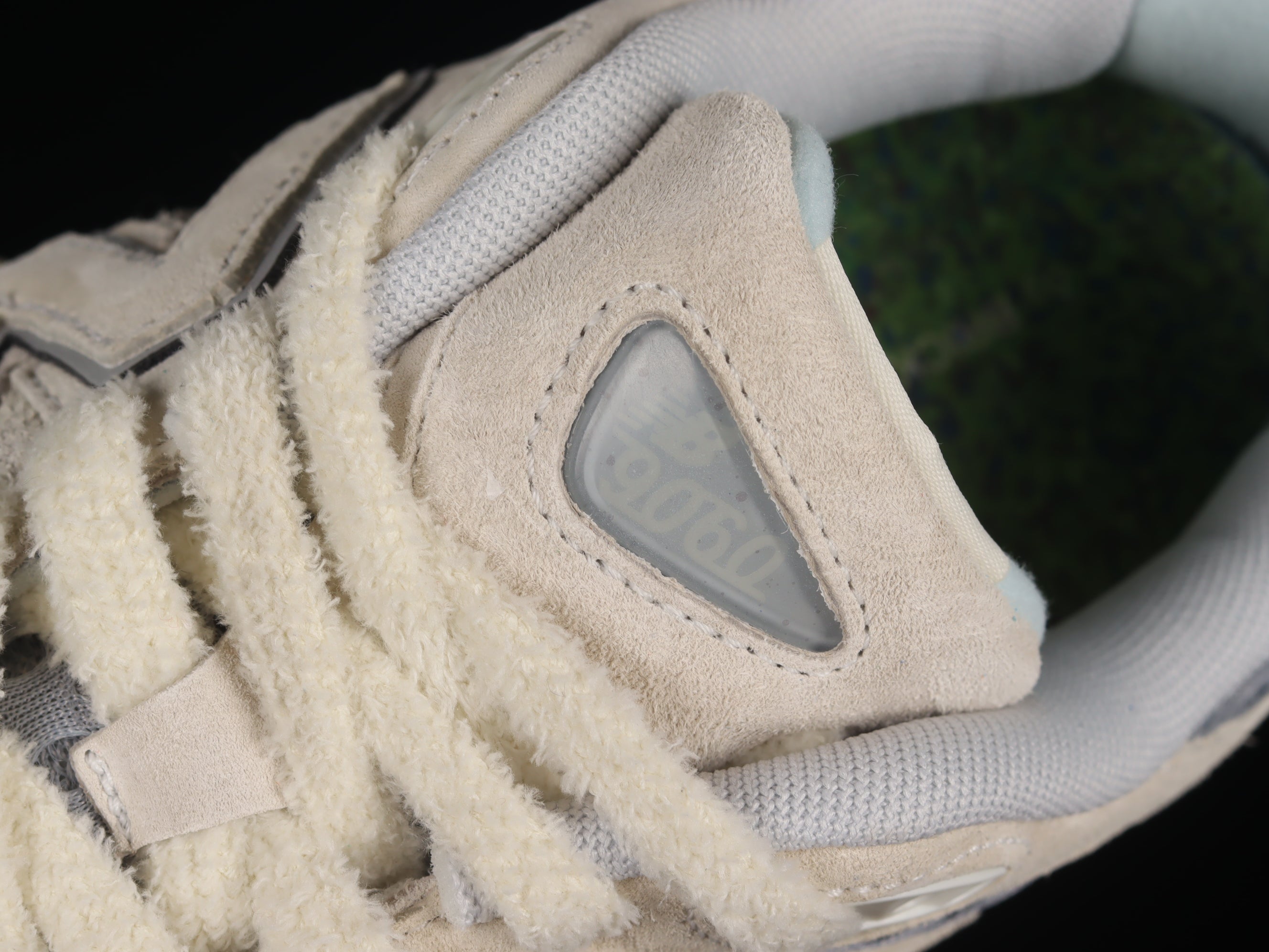 Unisex Joe Freshgoods x New Balance 9060 - Bricks and wood