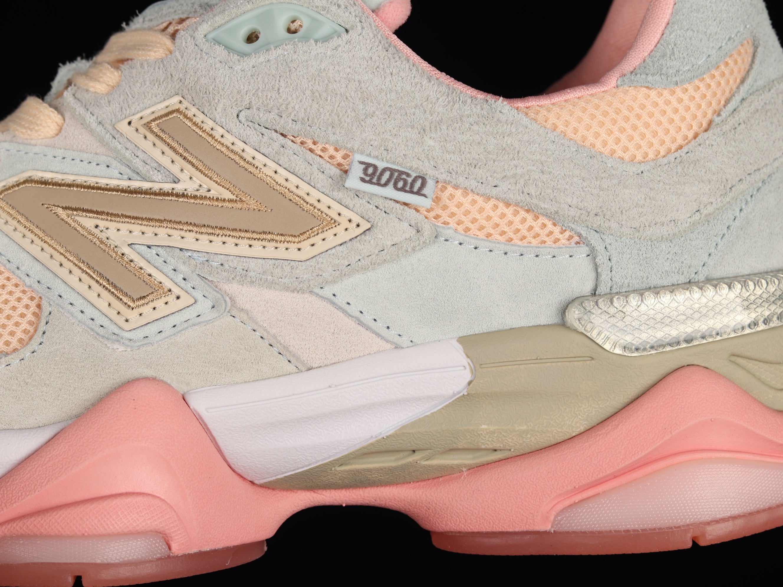 Joe Freshgoods x New Balance 9060 - Nightwatch Green