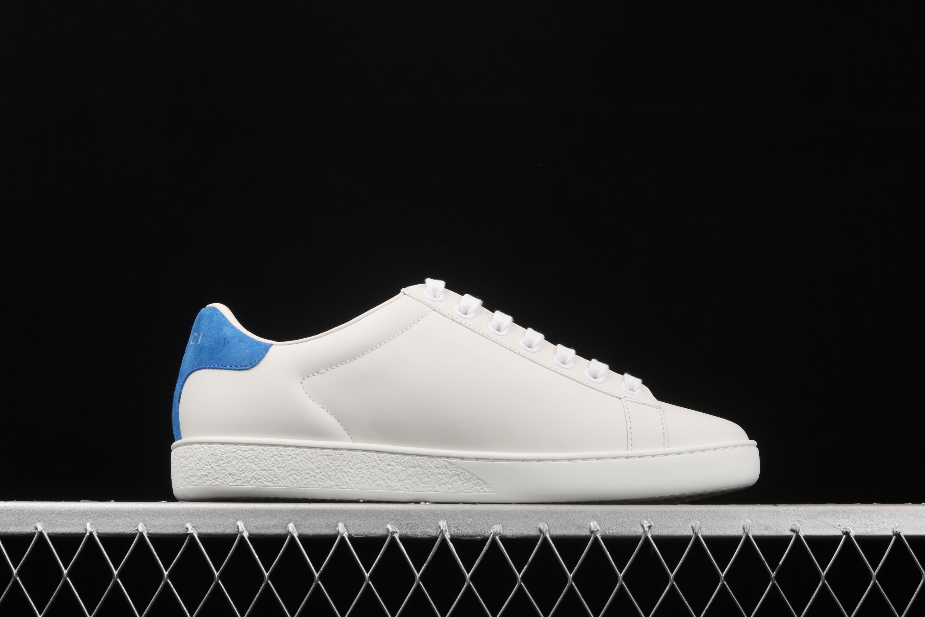 GucciUnisex Ace GG - White