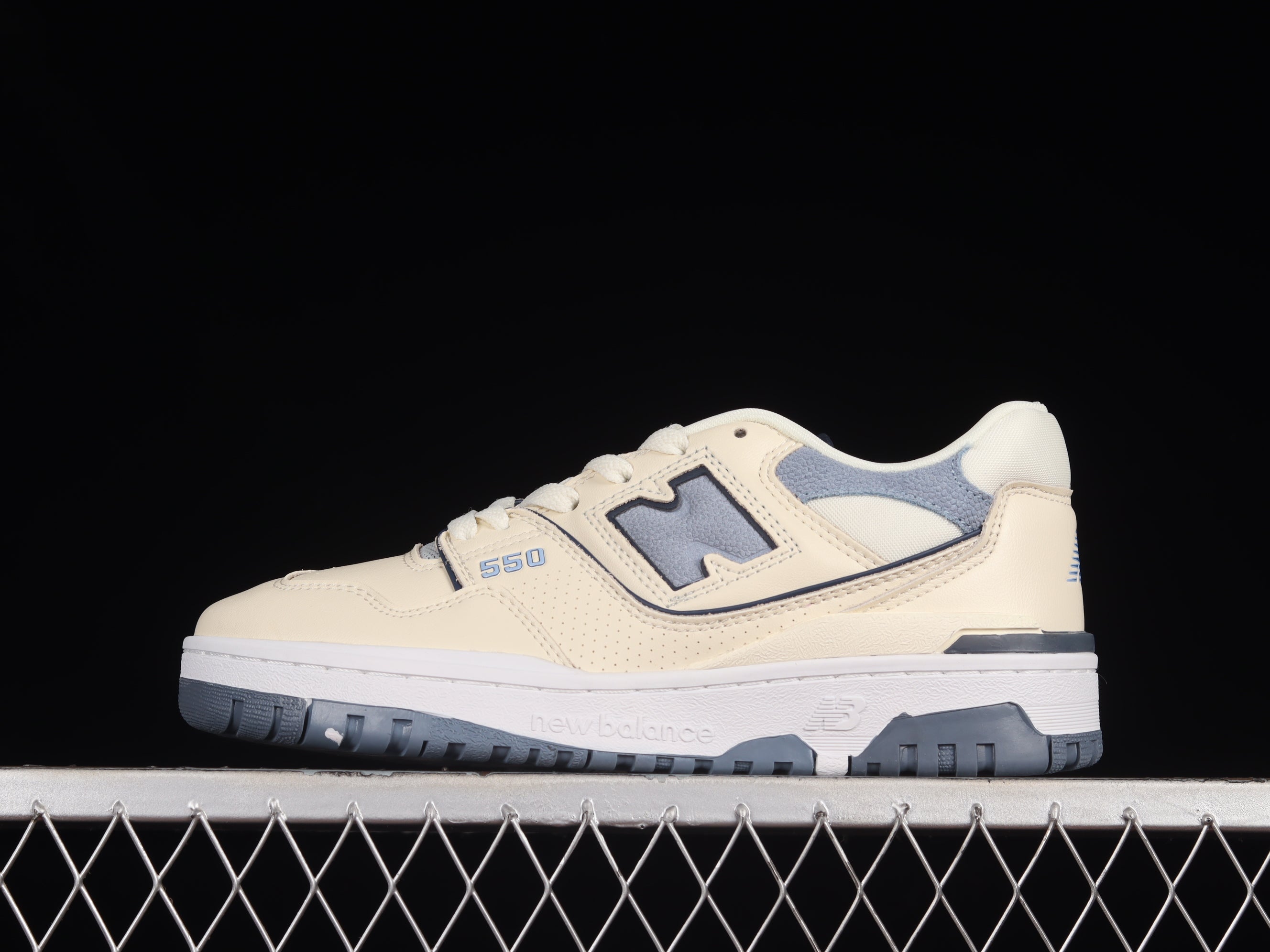 New Balance 550 Vintage - Indigo Beige