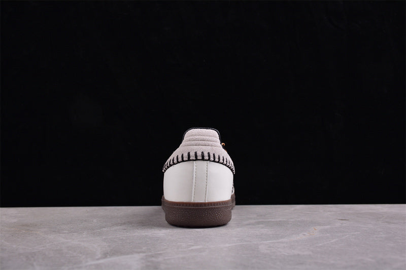 adidasUnisex Samba - Off White Muertos