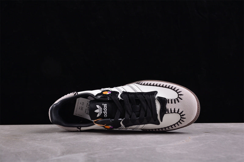 adidasUnisex Samba - Off White Muertos