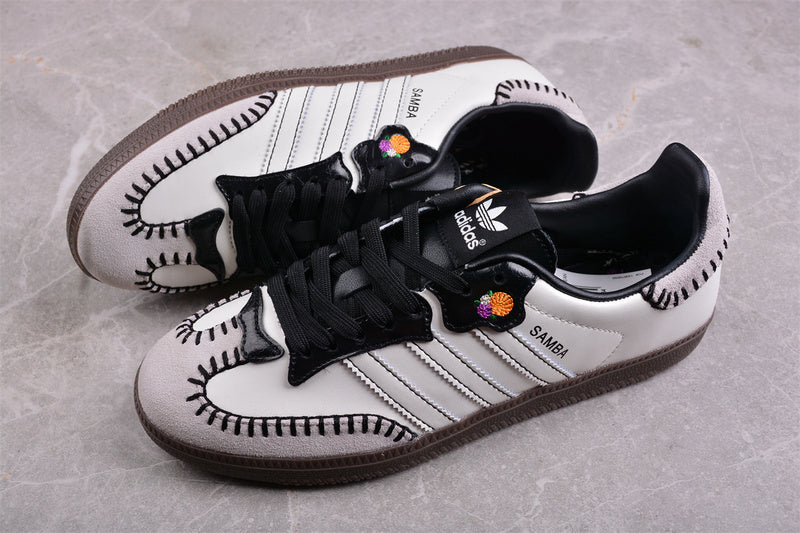 adidasUnisex Samba - Off White Muertos