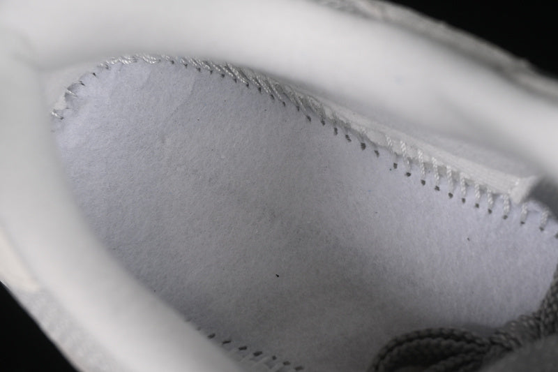 New Balance 9060 - Grey Black