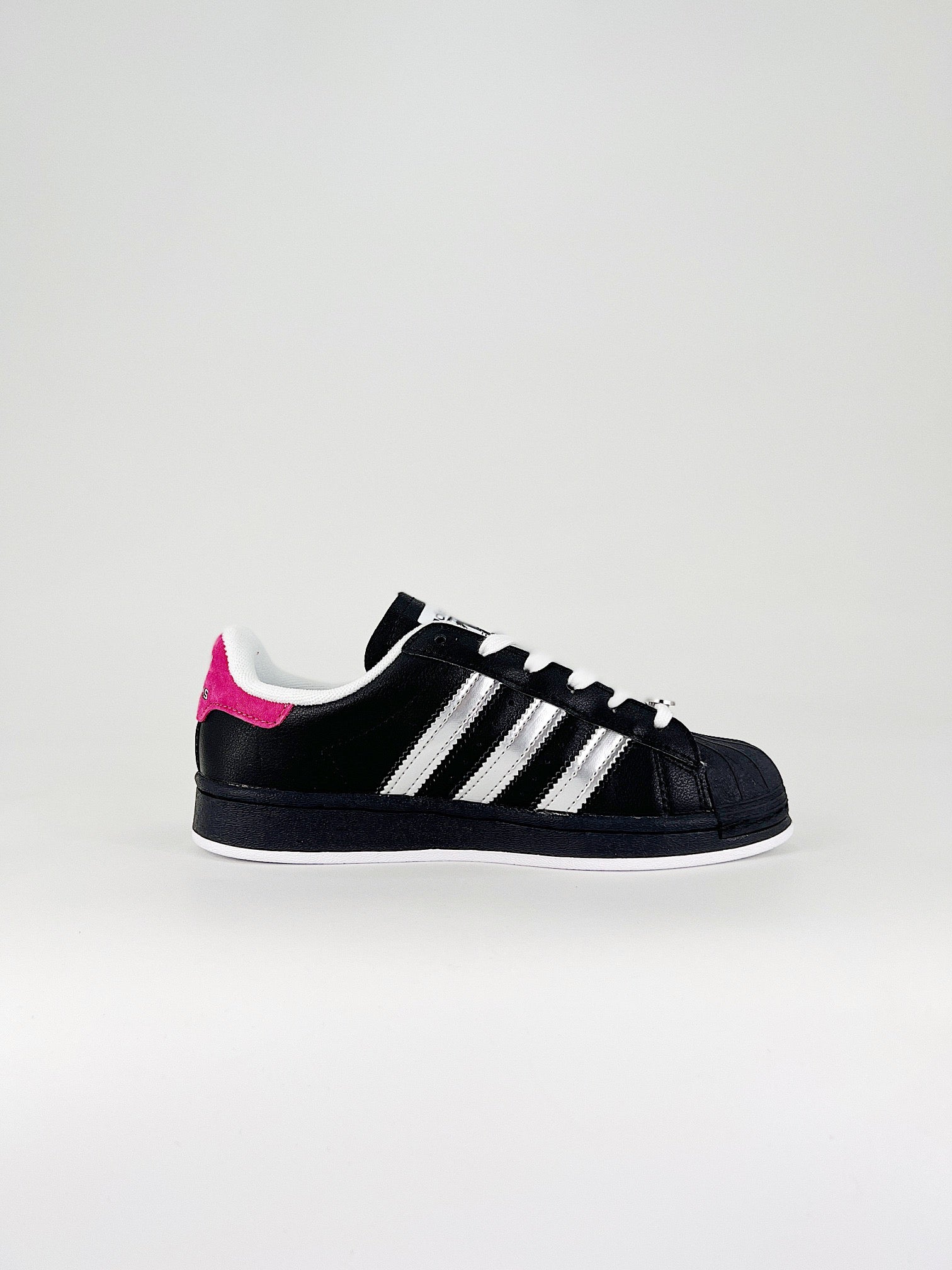 TMNT x adidasUnisex Superstar Shelltoe Shredder - Black