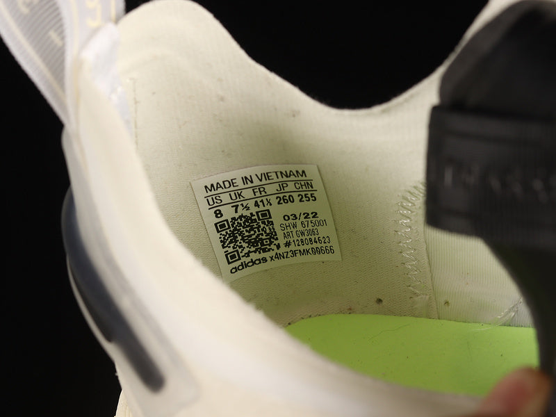 adidasUnisex NMD V3 - Crystal White