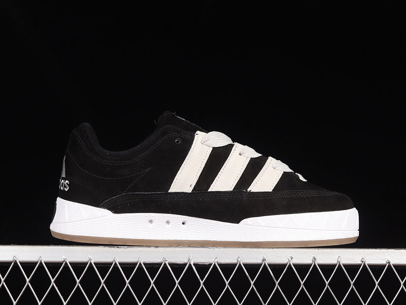 adidasUnisex Adimatic - Core Black