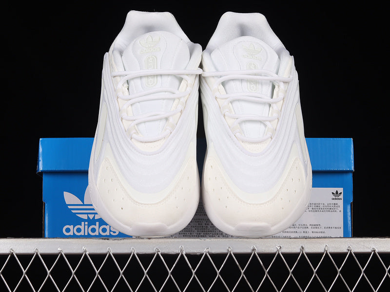adidasUnisex Ozelia - White