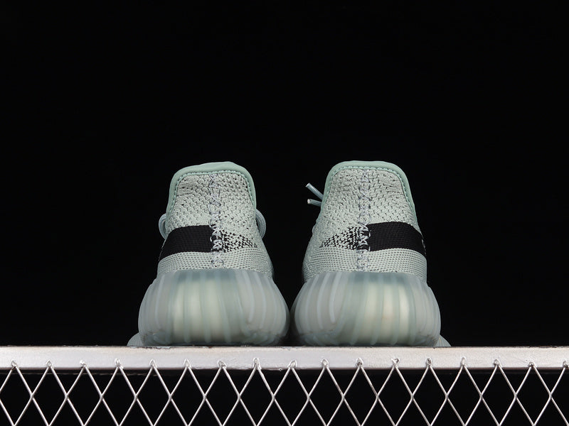 adidasUnisex Yeezy Boost 350 V2 - Salt
