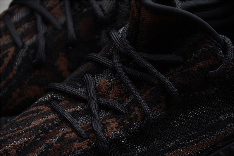 Yeezy Boost 350 V2 - MX Rock