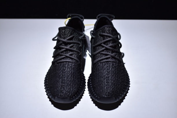 YEEZY Boost 350 - Pirate Black