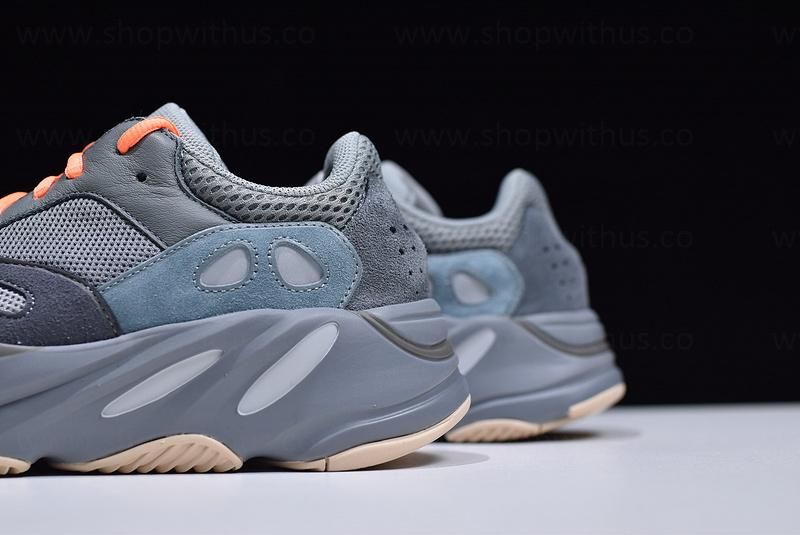 YEEZY Boost 700 -Teal Blue