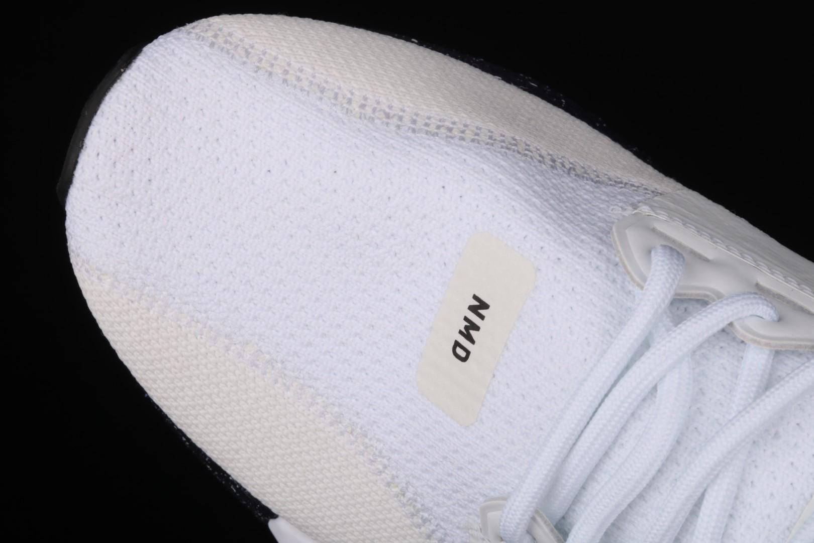adidasUnisex NMD R1 V2 - White Speckled