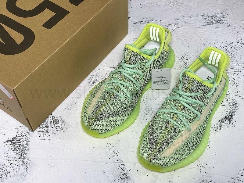 YEEZY Boost 350 V2 - Yeezreel