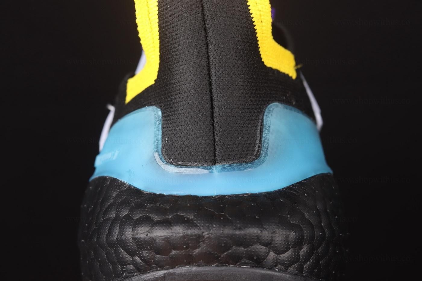 adidasUnisex Ultraboost 21 - Black/Pulse Aqua'