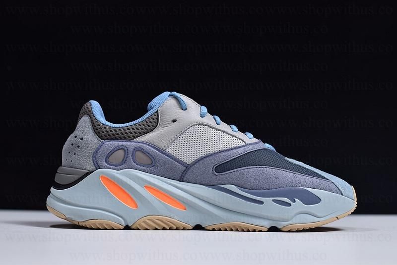 adidasYEEZY Boost 700 - Carbon Blue
