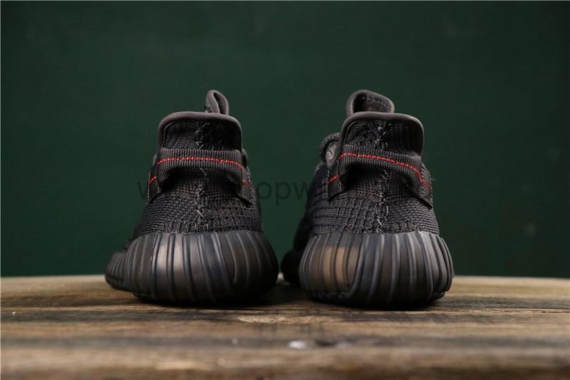 YEEZY Boost 350 V2 - Black Static Non-Reflective (Laces Reflects Shoe Doesn't)