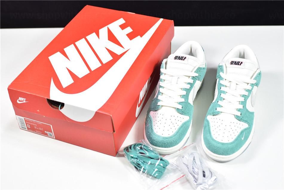 Kasina x Dunk Low - Neptune Green