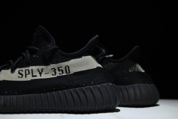 YEEZY Boost 350 - Oreo