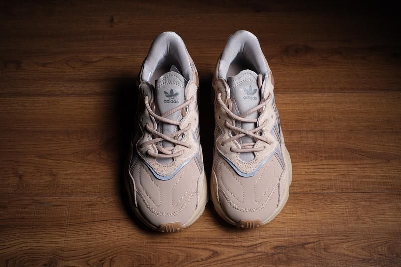 Ozweegoo - Beige