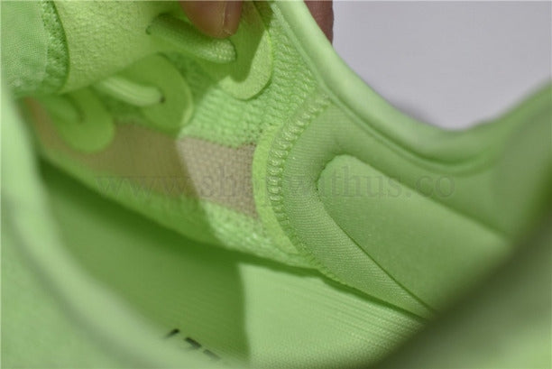 YEEZY Boost 350 V2 - Glow