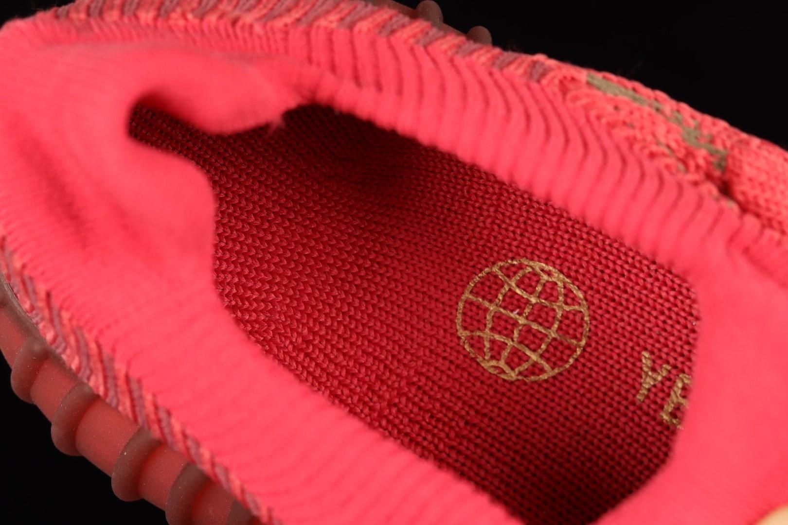 adidasUnisex Yeezy 350 V2 CMPCT - Slate Red
