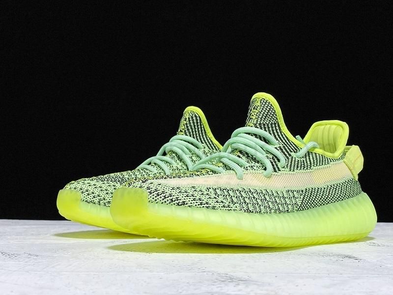 YEEZY Boost 350 V2 - Yeezreel