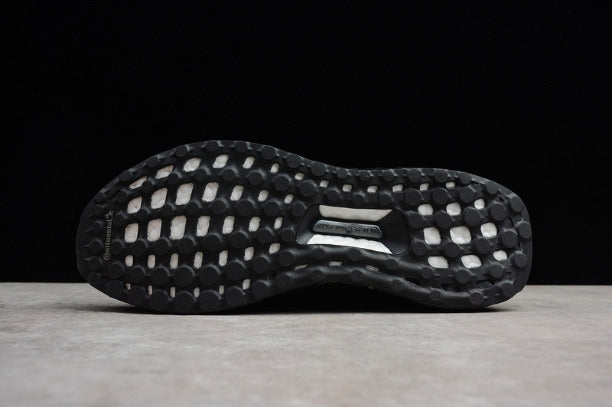 Ultra Boost 4.0 - Triple Black