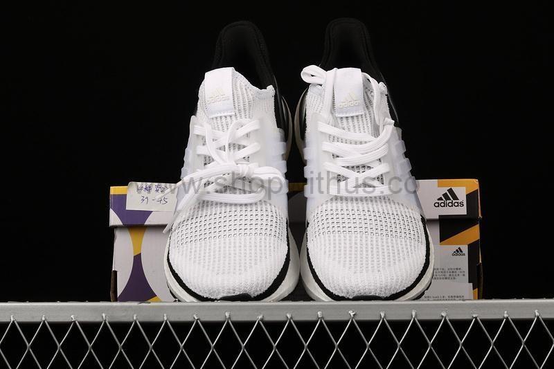 Ultra Boost 19 - Panda