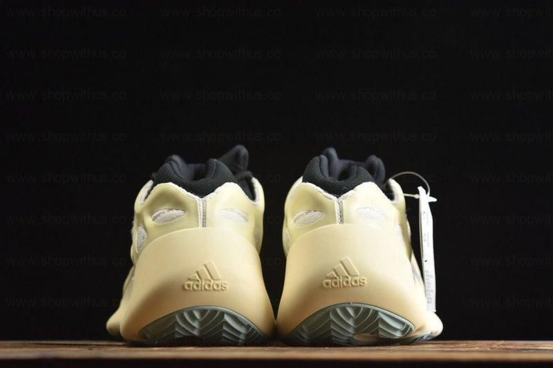 YEEZY 700 V3 - Azael