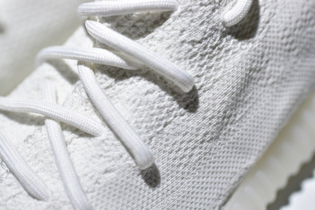 YEEZY Boost 350 v2 - Triple White