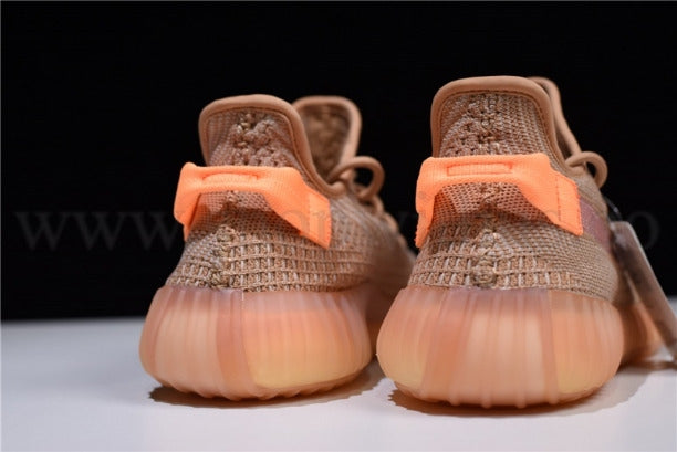 YEEZY Boost 350 V2 - Clay