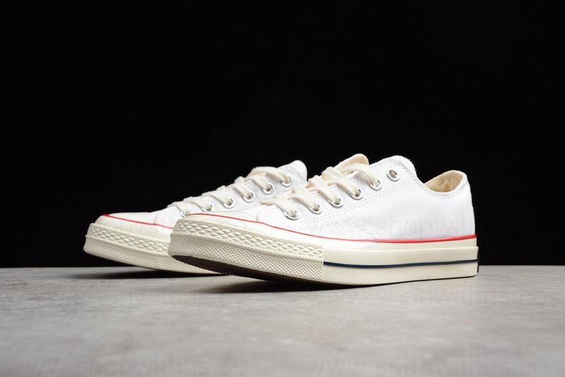 Unisex Converse Chuck Taylor All Star Sneakers - White