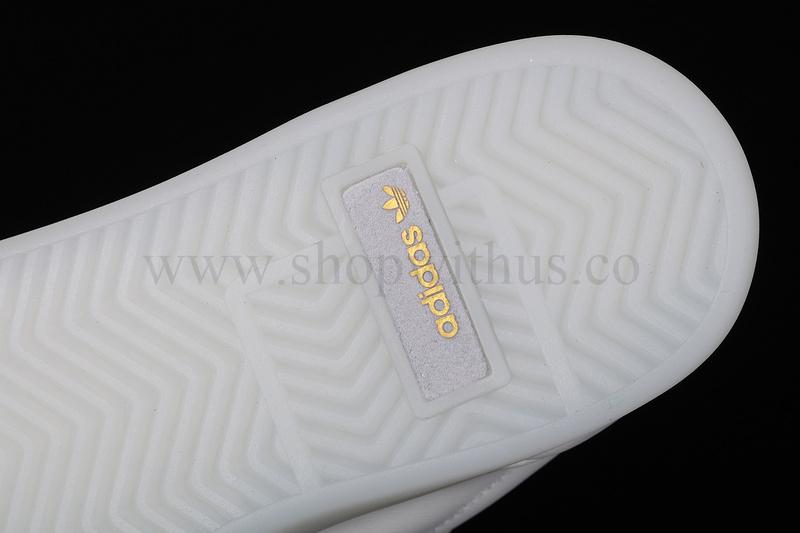 Sleek Shoes - White