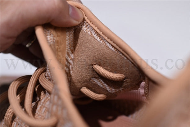 YEEZY Boost 350 V2 - Clay