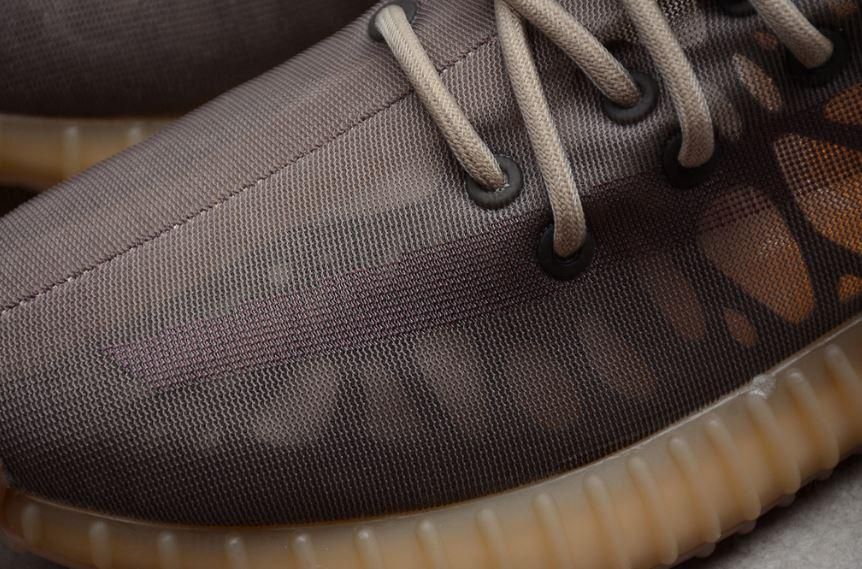 Yeezy Boost 350 V2 - Mono Mist