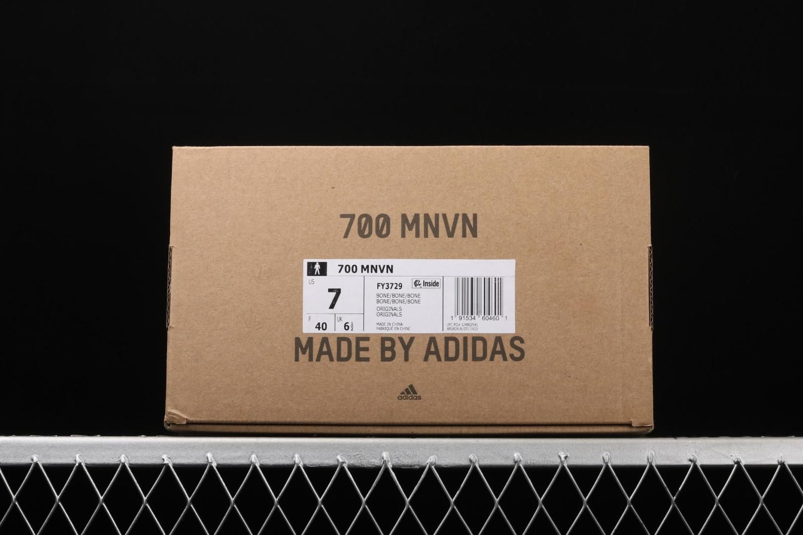 adidasUnisex Yeezy Boost 700 MNVN - Bone