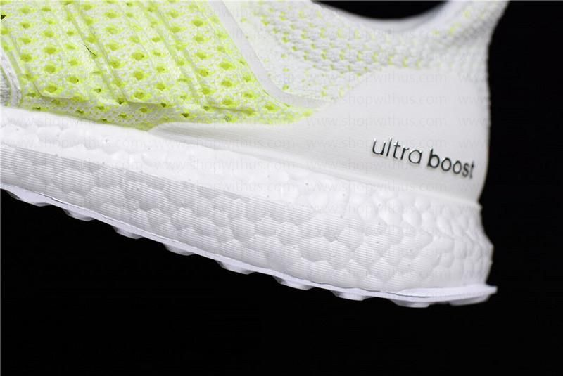 UltraBOOST Clima - Solar Yellow