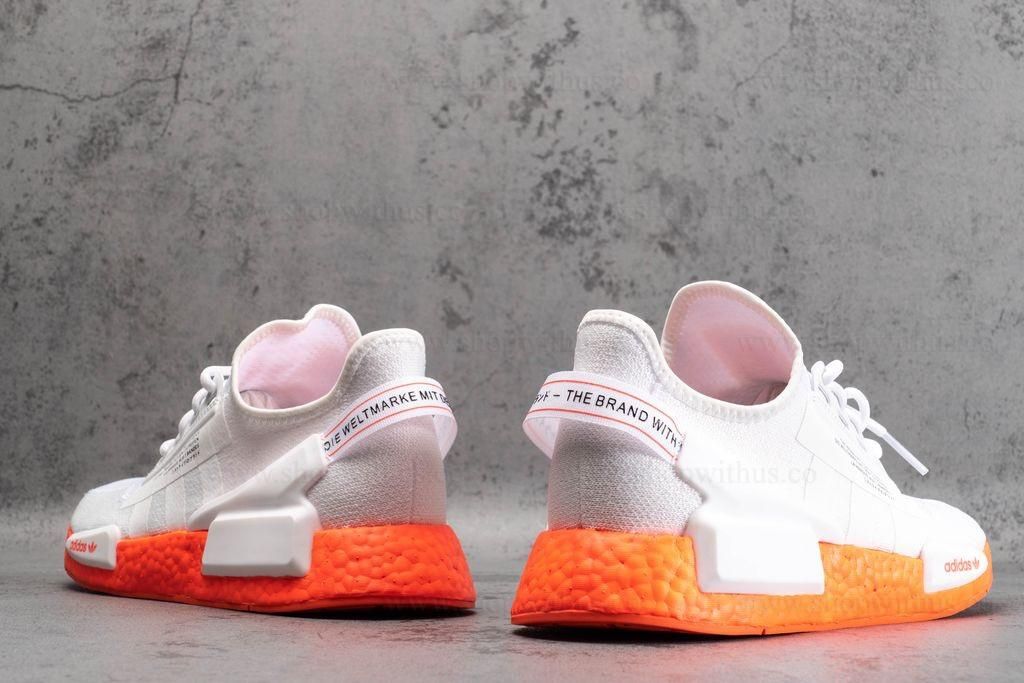 adidasUnisex NMD R1 V2 - Cloud White/Solar Red